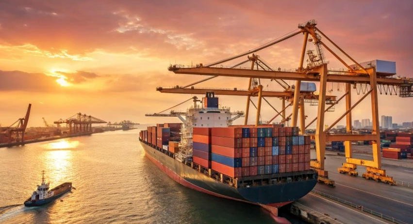 Shipping containers from China